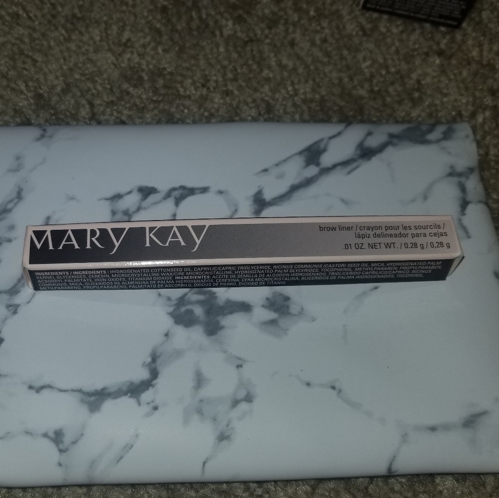 Brow liner in blonde